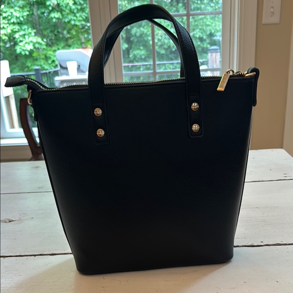 NWOT Mali + Lili Black Handbag
